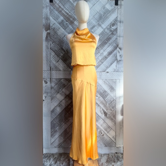 * SELFIE LESLIE AMALFI SUNSET COWL HALTERNECK MAXI DRESS SUN - Picture 6 of 15